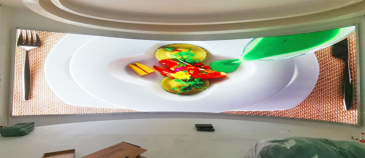 P1.86mm flexible screen debuts in U.S. New York showroom